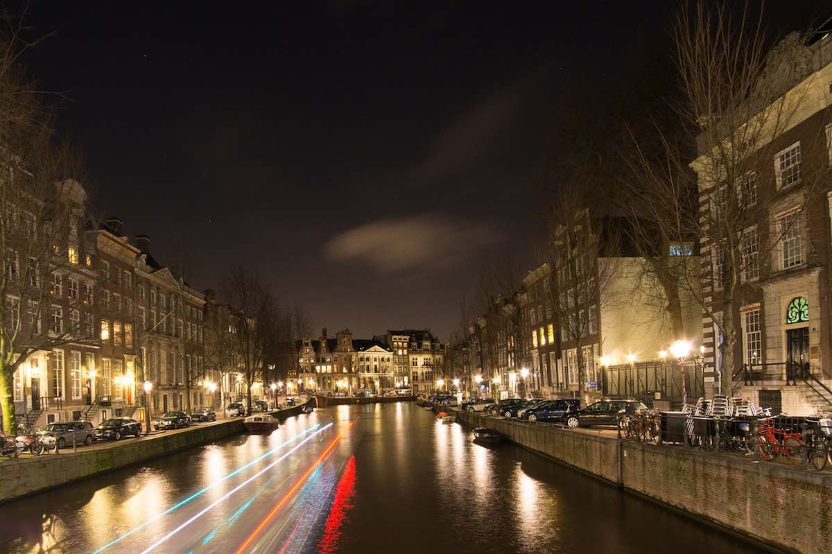 Candlelight_cruise_Amsterdam